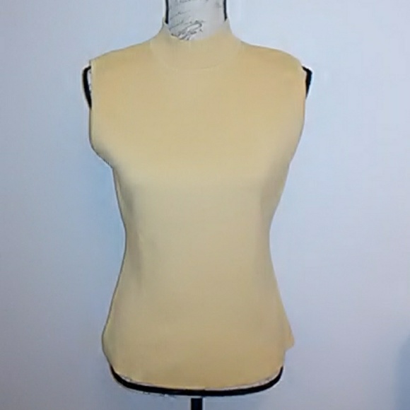 New sleeveless turtle neck sweater - Picture 3 of 4